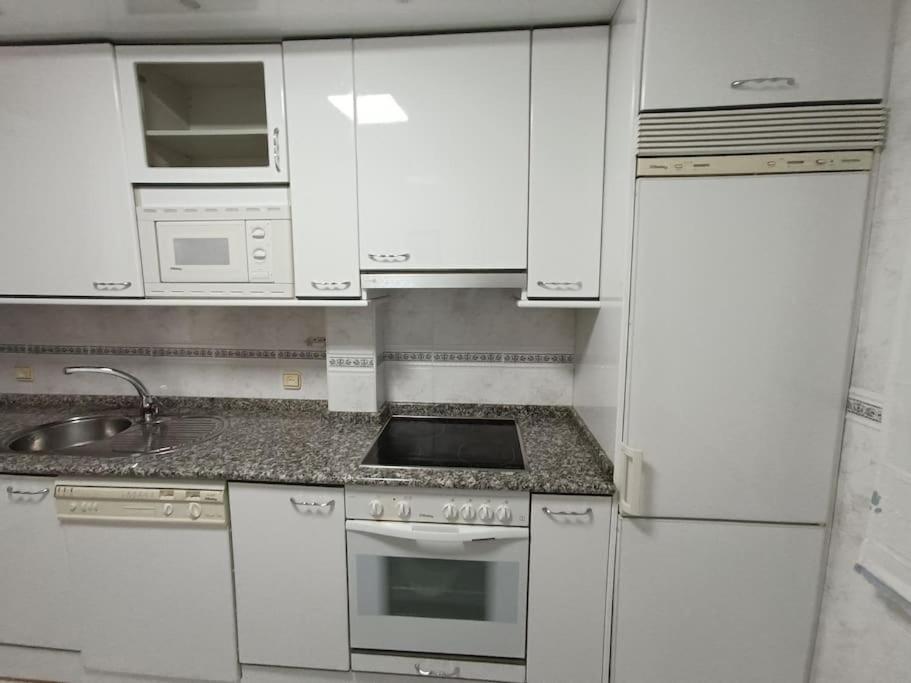 Ferienwohnung Piso Centro Evolucion Burgo Exterior foto