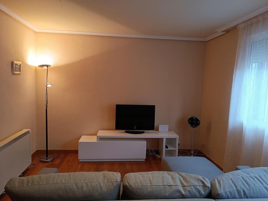 Ferienwohnung Piso Centro Evolucion Burgo Exterior foto